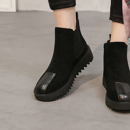 Ежедневни дамски боти в черен цвят