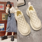 Ženske elegantne čizme zaobljeni model sa ravnim potplatom u dvije boje