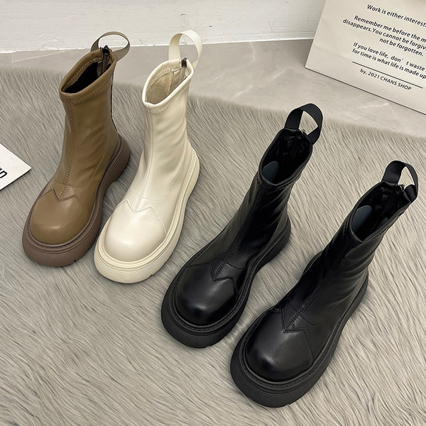 Ženske čizme od eko kože jednobojni model sa ravnom platformom