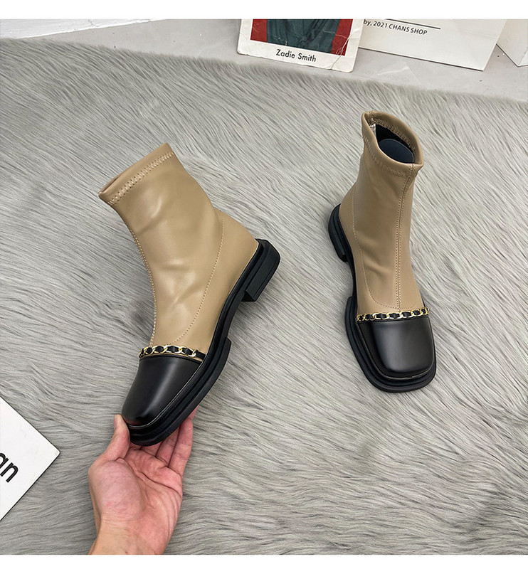 Moderne ženske čizme sa kopčom