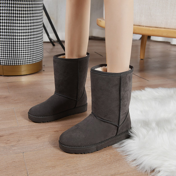 Ženske tople čizme - dva modela