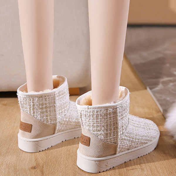 Ženske čizme od tekstila i tople postave