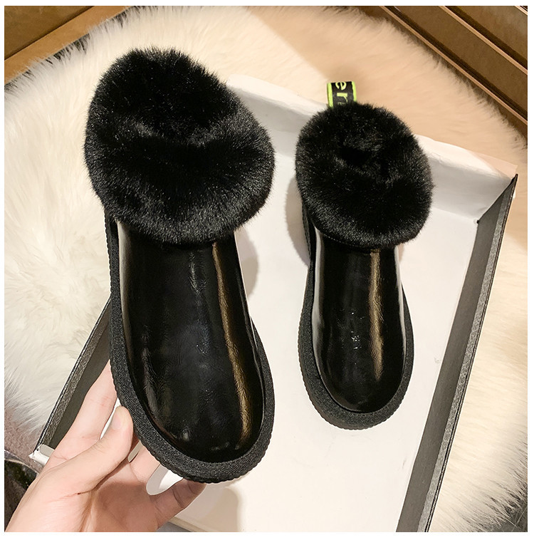 Novi model čizama s puhom i ravnim đonom