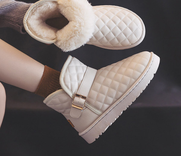 Moderne ženske majice s kopčom i toplom postavom