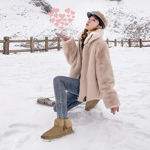 Ženske čizme s ravnim đonom i eko puhom