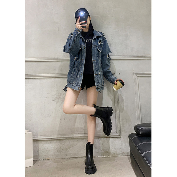 Kožne ženske čizme običan model