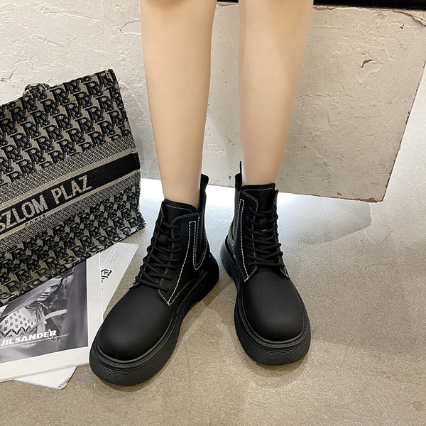 Ženske kožne čizme sa vezicama u dvije boje