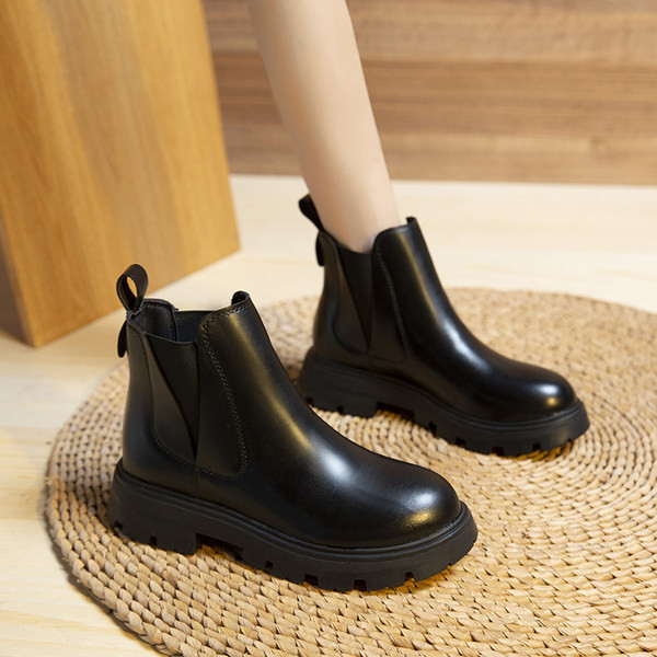 Ženske čizme od umjetne kože tipa British style s grubim potplatom