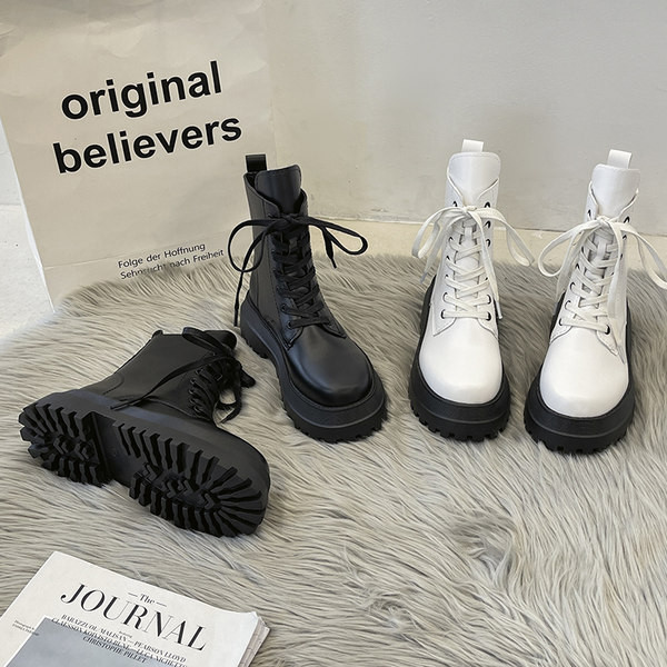 Moderne ženske čizme sa debelim đonom sa vezicama