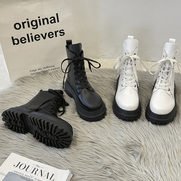 Moderne ženske čizme sa debelim đonom sa vezicama