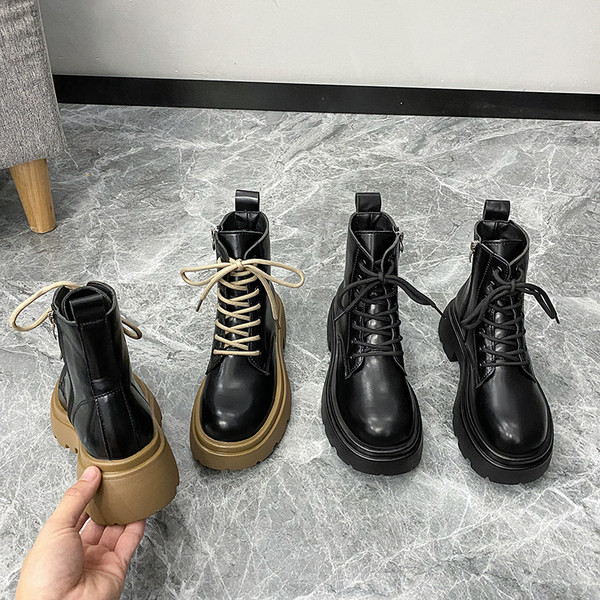 Ženske čizme sa đonom u boji i vezicama od eko kože