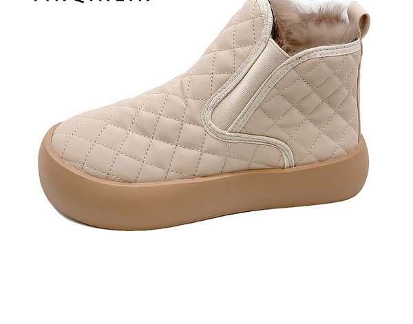 Aktuelne čizme od eko kože sa puhom