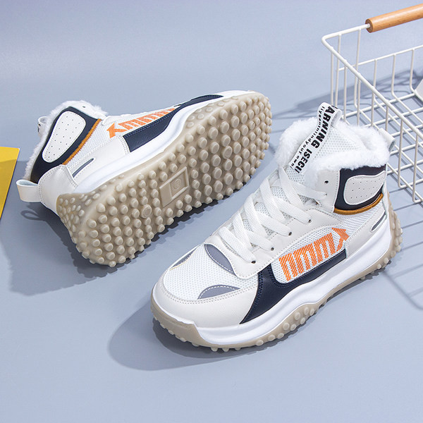 Ženske čizme s toplom postavom i vezicama