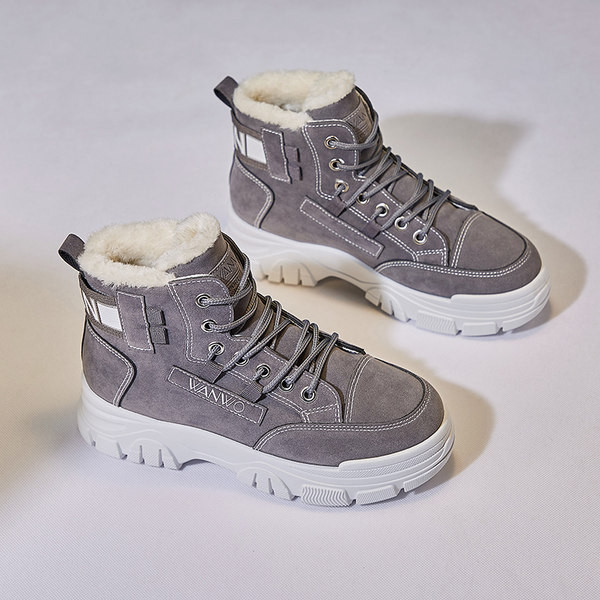 Ženske čizme od umjetnog antilopa i tople podstave