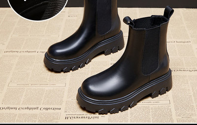 Ženske čizme na lastiku, čisti model od eko kože