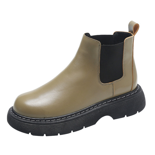 Ženske kožne čizme sa ravnim đonom u dvije boje