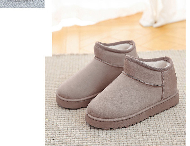 Зимни боти с топла подплата и равна подметка