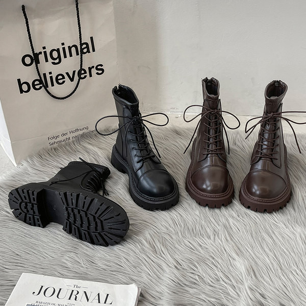 Ženske čizme od umjetne kože s grubim potplatom i vezicama