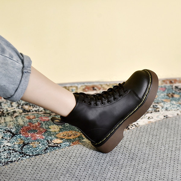 Kožne ženske čizme sa vezicama u tri boje