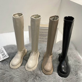 Elegantne ženske čizme jednobojni model s ravnim potplatom