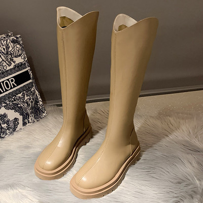 Elegantne ženske čizme jednobojni model s ravnim potplatom