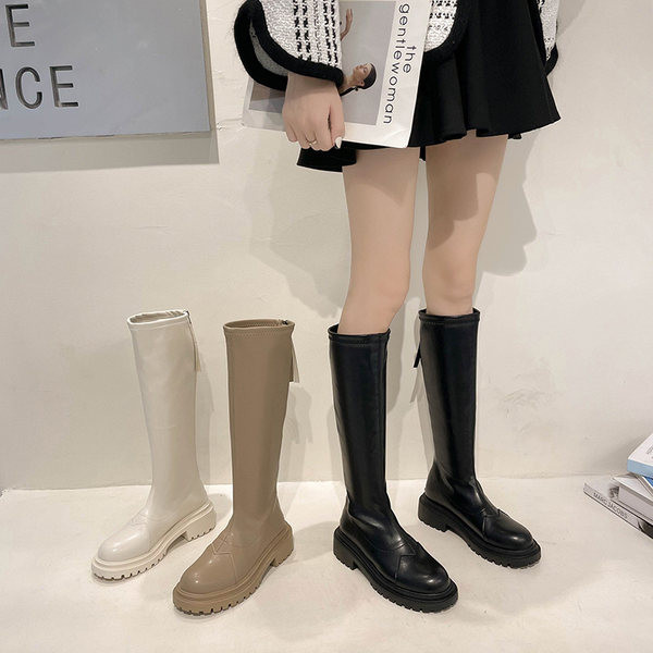 Elegantne ženske čizme jednobojni model s ravnim potplatom