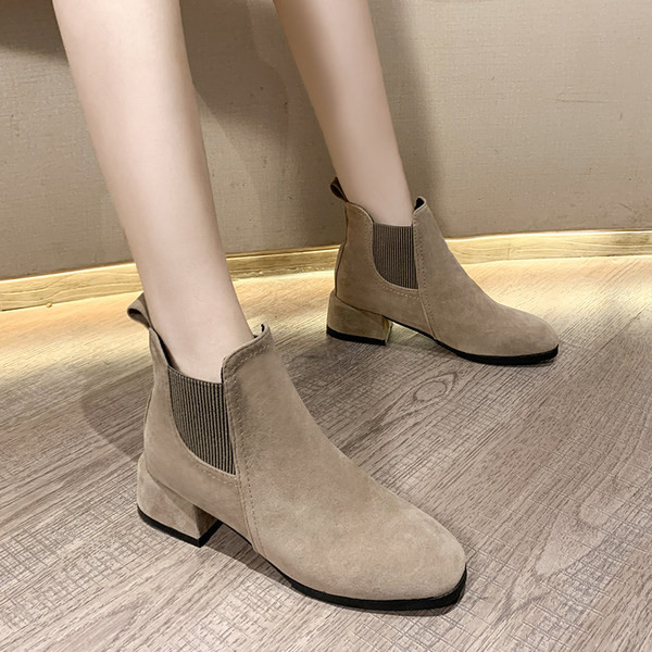 Ženske čizme od eko brušene kože na nisku petu