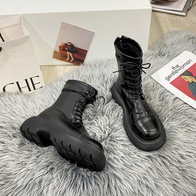 Novi model čizama na pertlu - od eko kože