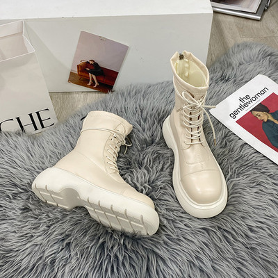 Novi model čizama na pertlu - od eko kože