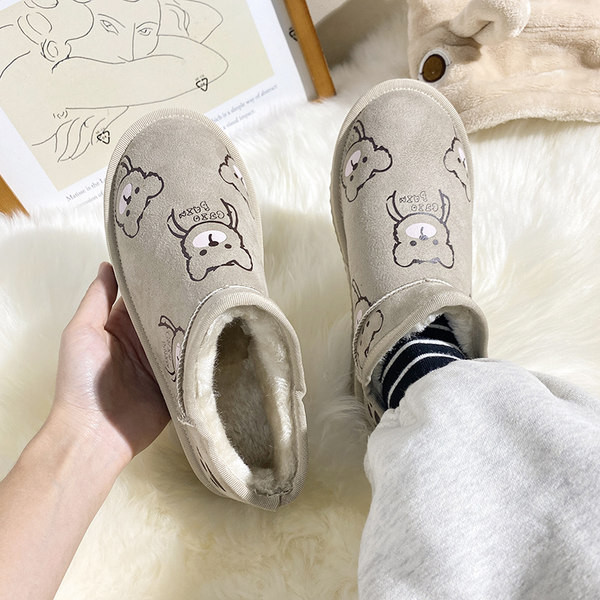 Moderne ženske čizme sa aplikacijom - dvije boje