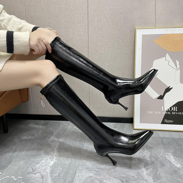 Elegantne ženske čizme od eko kože sa petom od 6,5 cm