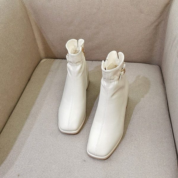 Ženske čizme s debelom četvrtastom petom 5 cm i metalnom kopčom