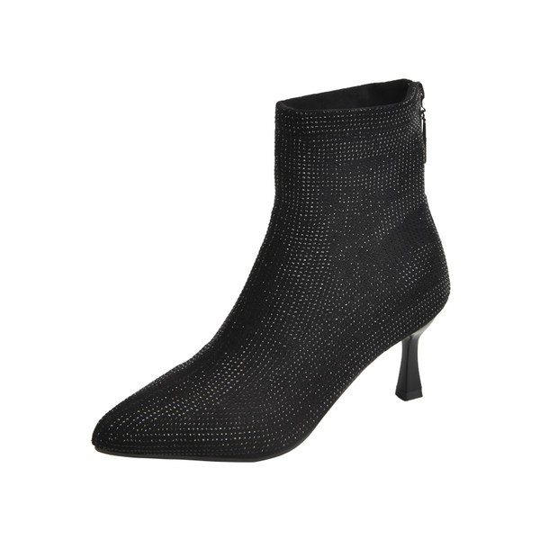 Модерни дамски боти с камъни и 6см ток