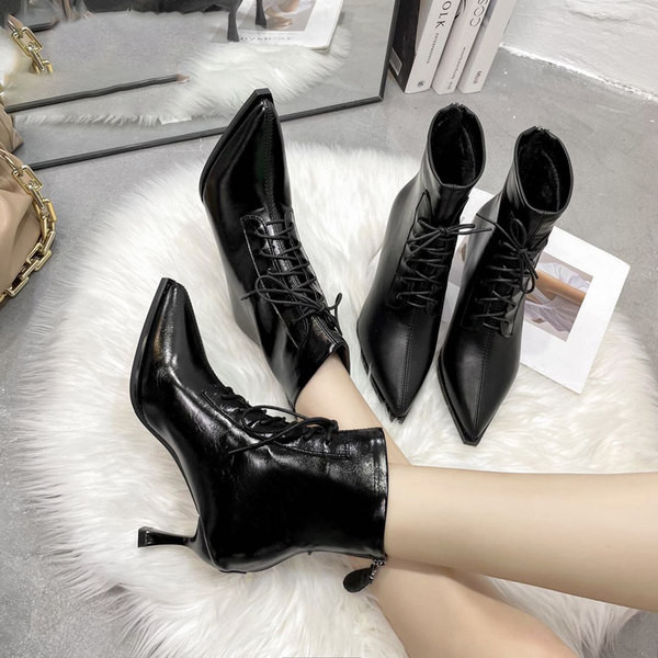 Ženske čizme s visokom potpeticom 6 cm, patent zatvaračem i vezicama