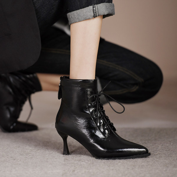 Ženske čizme od eko kože sa tankom petom od 6 cm