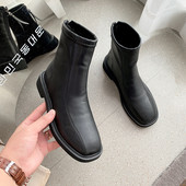 Novi model kožnih čizama sa patentnim zatvaračem