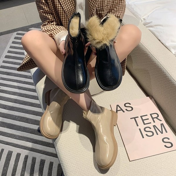 Ženske čizme od eko kože sa ravnim đonom i patentnim zatvaračem