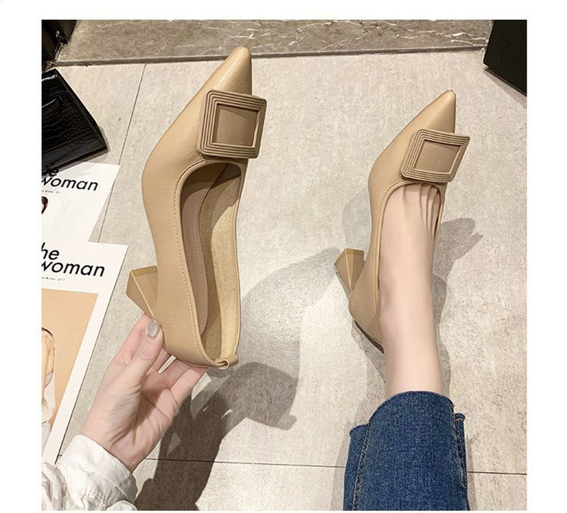 Ženske cipele na petu 7 cm - model na špic