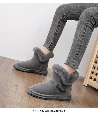 Ženske zimske čizme s toplom postavom i kopčom