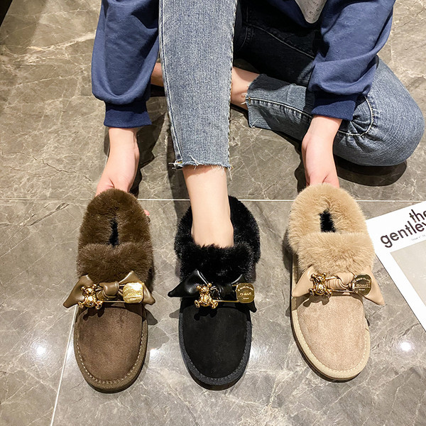 Ženske čizme s perom i trakom - ravni potplat