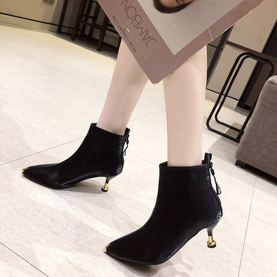 Ženske čizme na špic sa patent zatvaračem u dvije boje