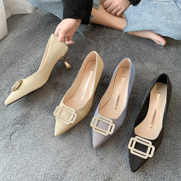 Moderne ženske cipele na špic s visokom petom 5,5 cm i ukrasnim kamenčićima