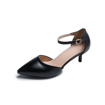 Дамски обувки с каишка и ток 5см или 7см