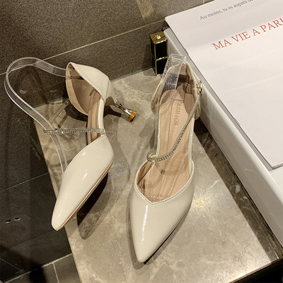 Lakirane elegantne ženske sandale s kamenim ukrasom