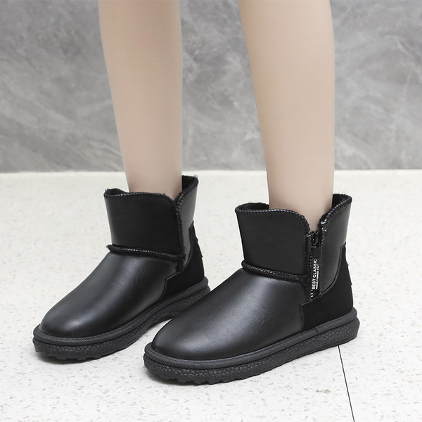 Ležerne ženske čizme s toplom postavom - ravni potplat