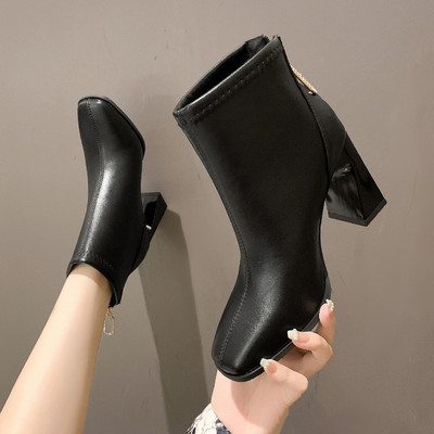 Ženske čizme s petom debljine 8 cm i patentnim zatvaračem