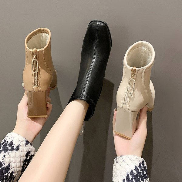 Ženske čizme s petom debljine 8 cm i patentnim zatvaračem