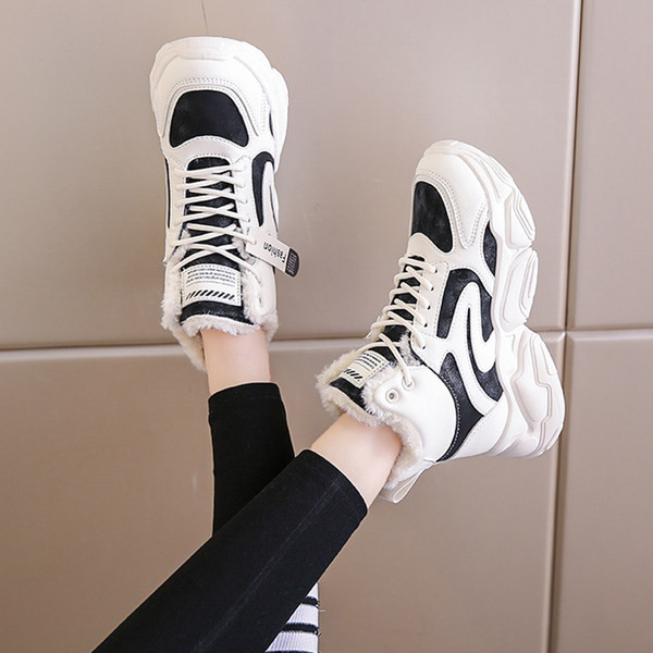 Ženske jesensko-zimske sportske čizme s toplom postavom