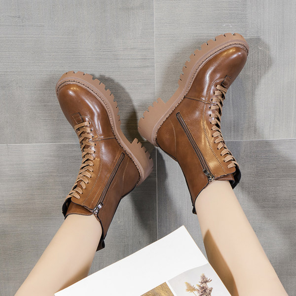 Ženske kubanke s vezicama i grubim potplatom