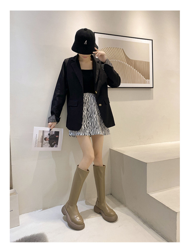 Kožne ženske čizme - čist model